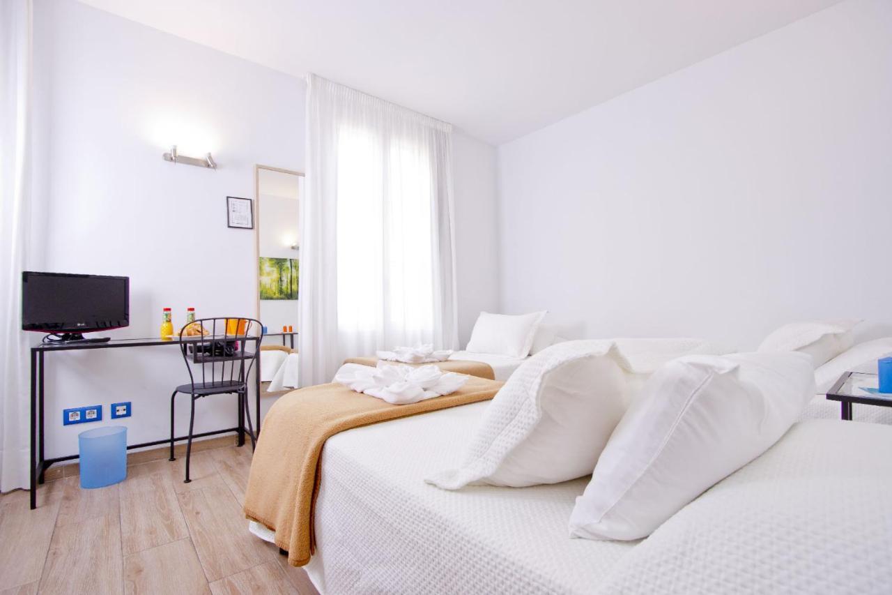 Barcelona City Hotel Екстер'єр фото