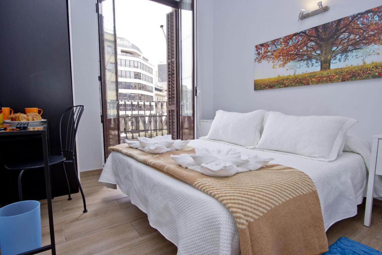 Barcelona City Hotel Екстер'єр фото