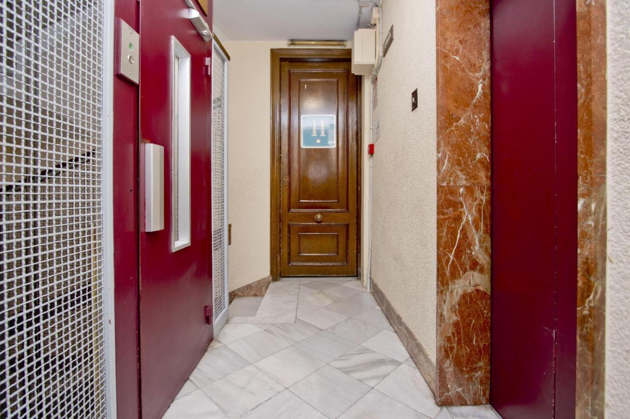 Barcelona City Hotel Екстер'єр фото