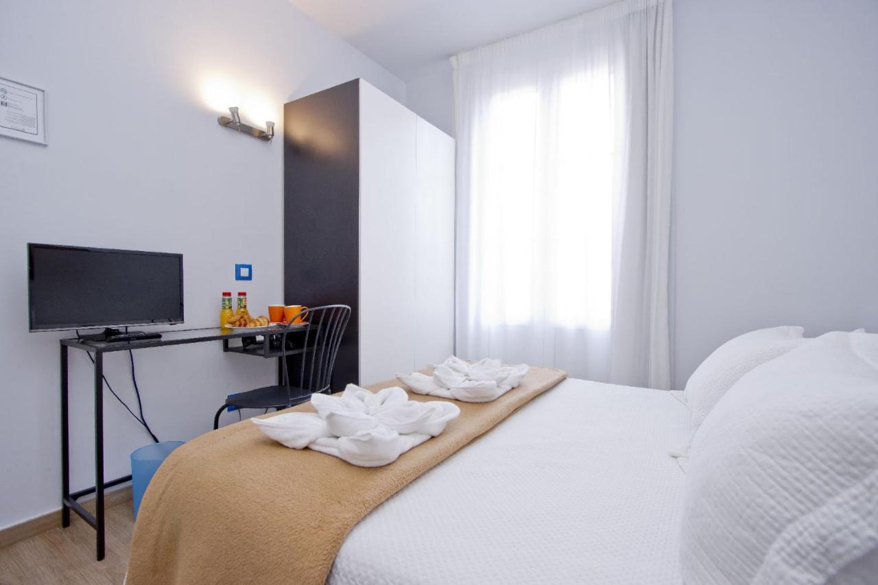 Barcelona City Hotel Екстер'єр фото